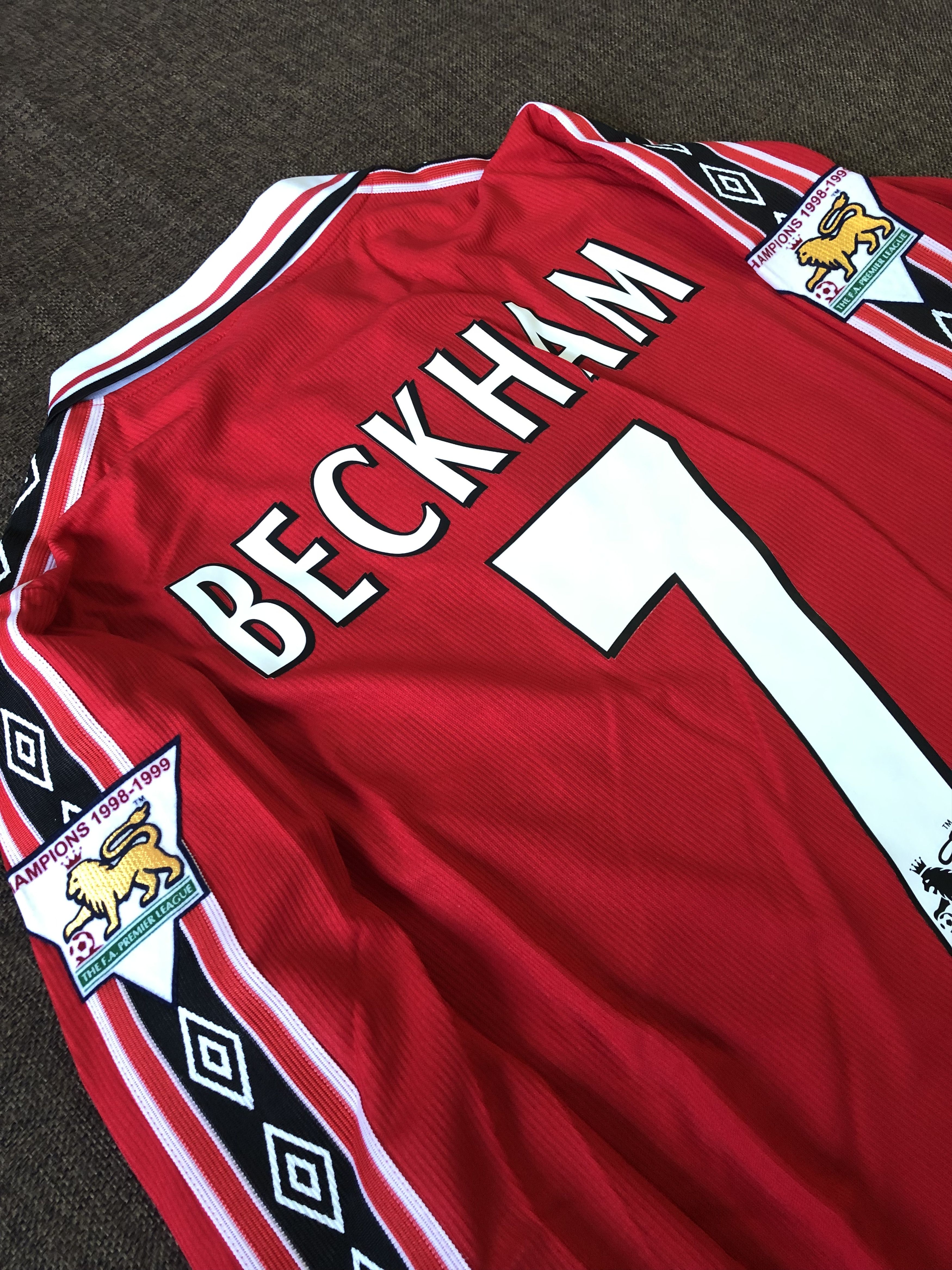 Vintage 1998-99 Manchester Home Beckham Vintage Jersey Size US L / EU 52-54 / 3 - 4 Thumbnail