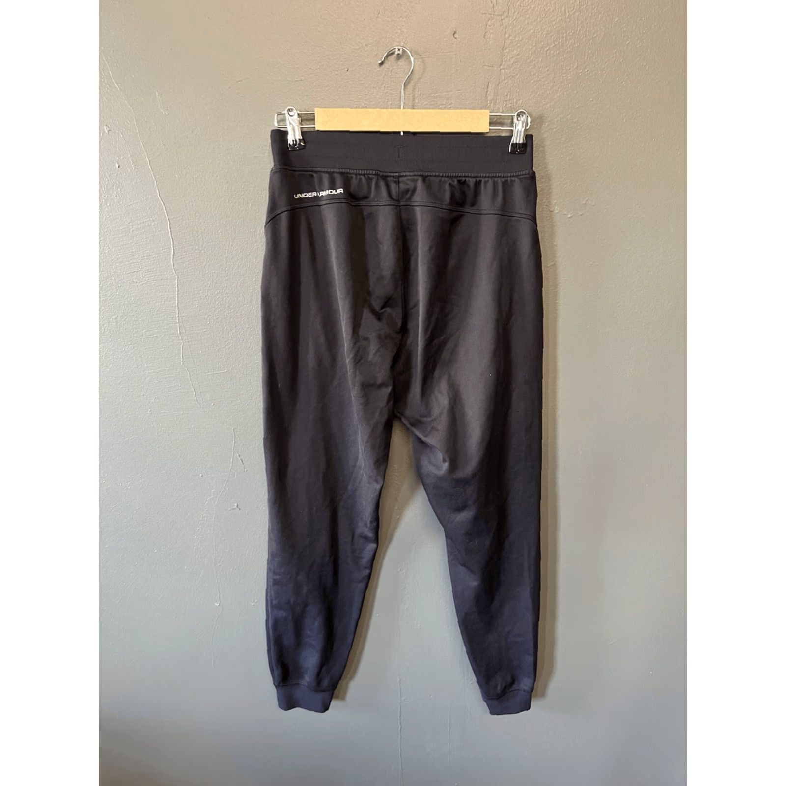 Under Armour Under Armour Mens Black Jogger Sweatpants Athletic Pull-on Size Medium Size US 31 - 2 Thumbnail
