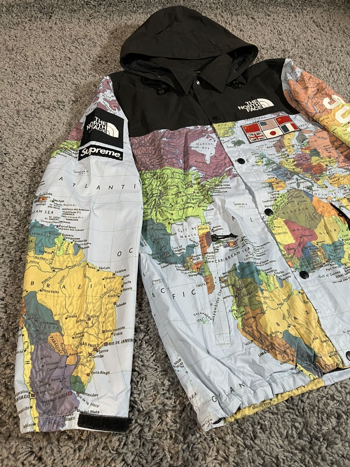 Supreme × The North Face 2014SS Supreme x TNF Atlas Map Expedition Coach Jacket Size US M / EU 48-50 / 2 - 7 Thumbnail