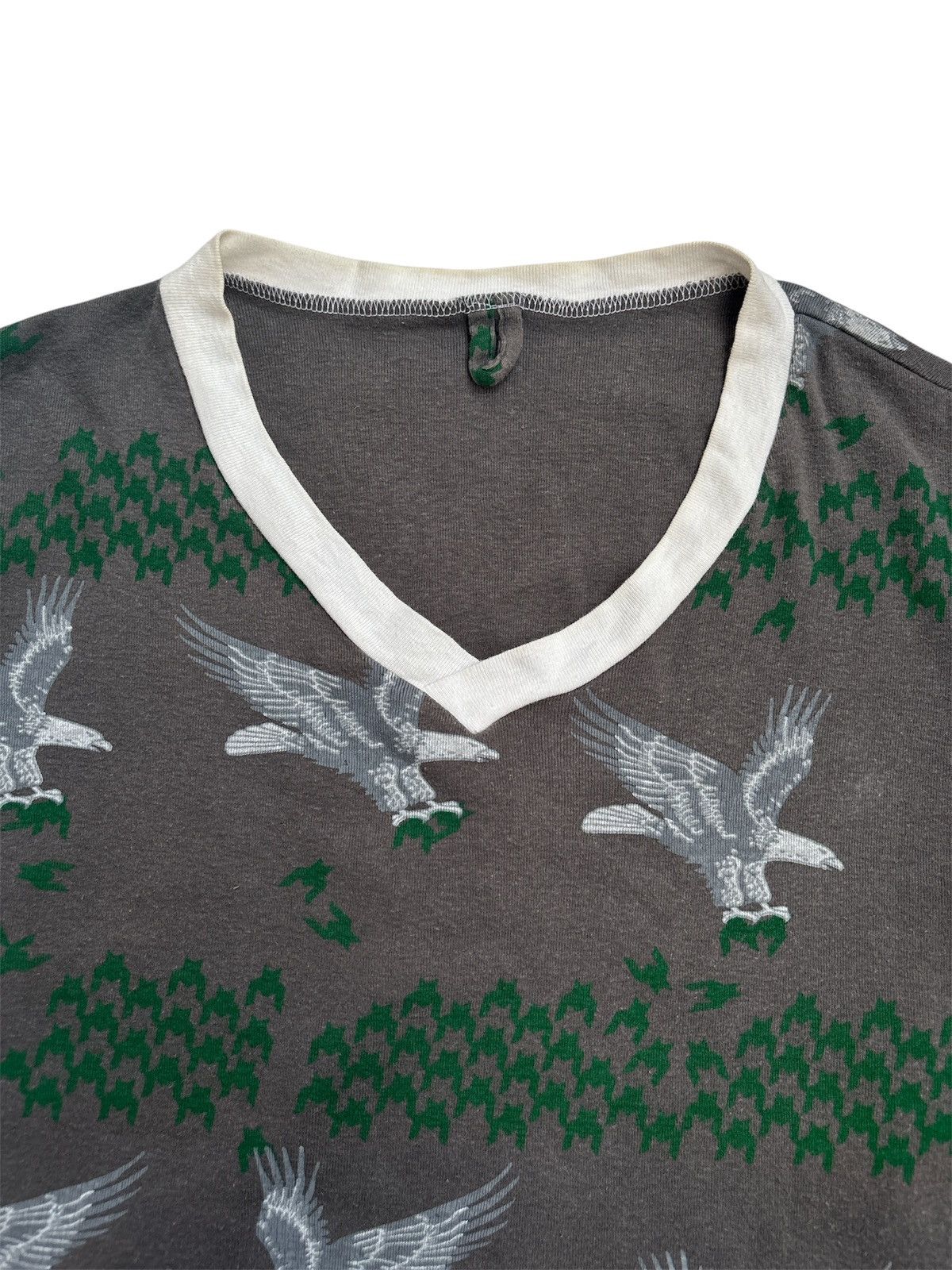 Maison MIHARA YASUHIRO V-Neck Eagle Graphic T-shirt Size US M / EU 48-50 / 2 - 4 Thumbnail