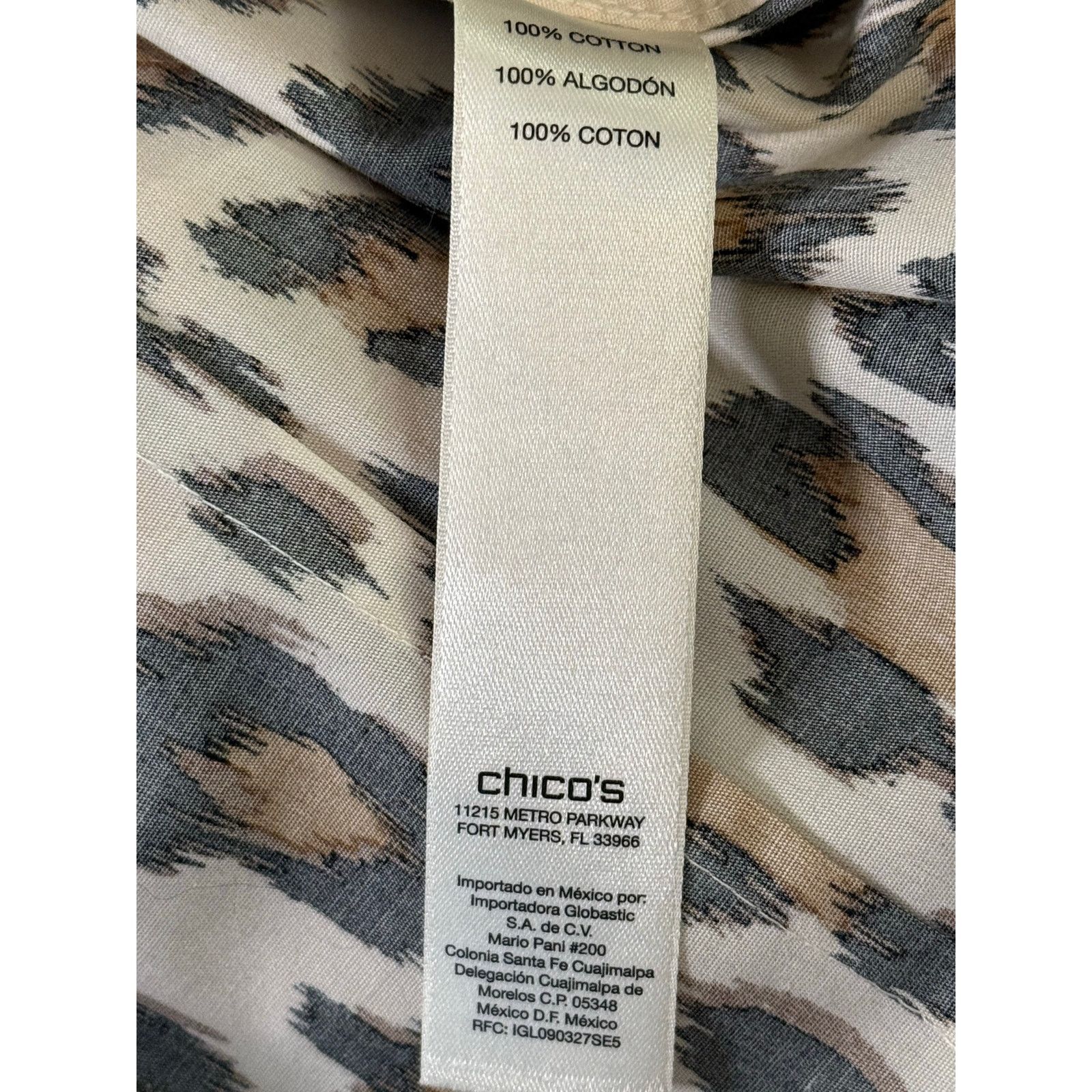 Chicos Chico’s Leopard Print No Iron Blouse Sz 1 Cotton Button Up Size M / US 6-8 / IT 42-44 - 11 Thumbnail
