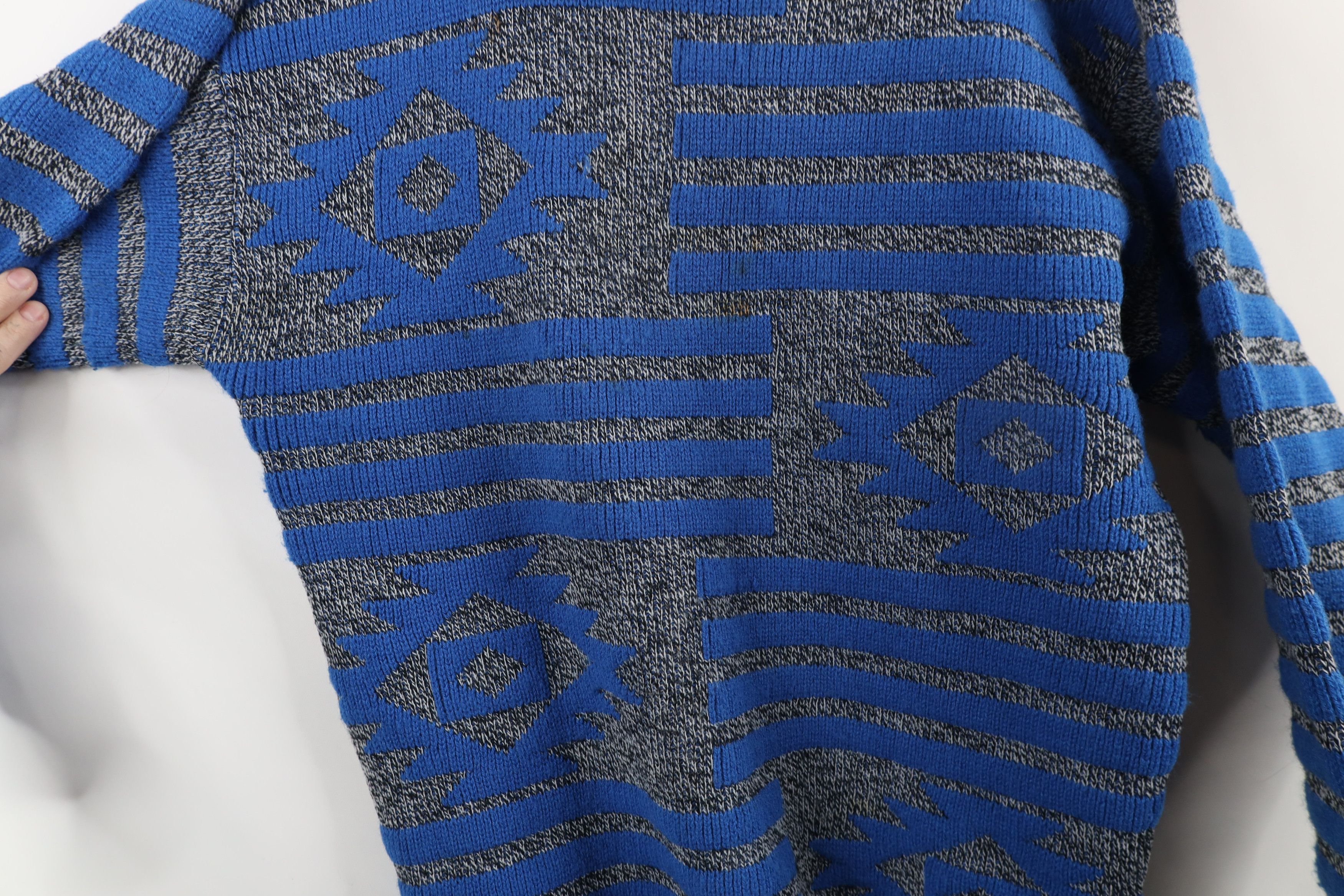 Vintage Vintage 90s Streetwear Fiesta Geometric Knit Sweater USA Size US S / EU 44-46 / 1 - 5 Thumbnail