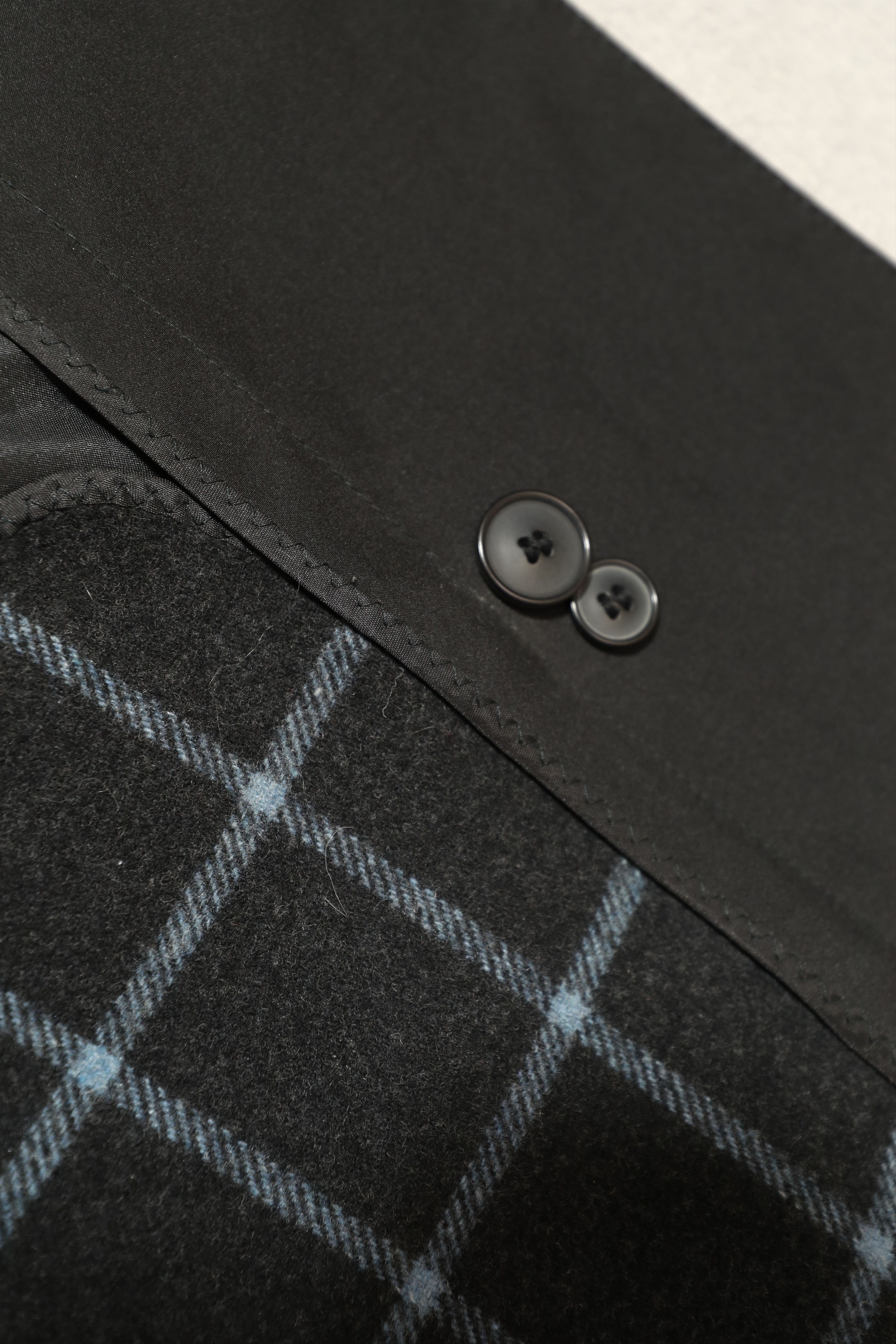 Bugatti Bugatti Black Overcoat (XL) Size US XL / EU 56 / 4 - 14 Thumbnail