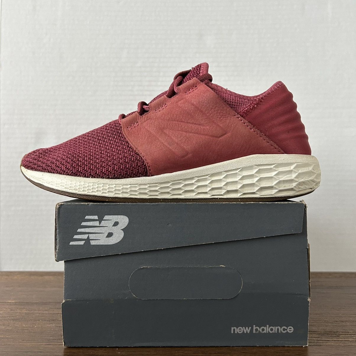 New Balance New Balance Fresh Foam Cruz v2 Knit Red Sneakers Size W10 Size US 10 / IT 40 - 2 Thumbnail