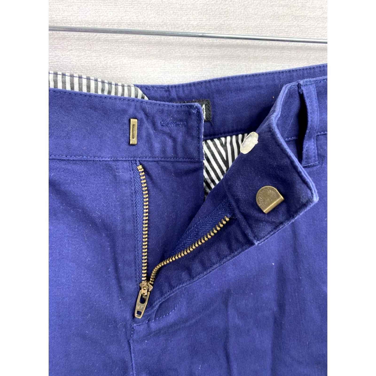 Volcom Volcom Shorts Juniors 11 Blue Chino Flat Front Zip Pockets Twill Cotton Blend Casual Streetwear Vintage: No Women Size 32" / US 10 / IT 46 - 6 Thumbnail