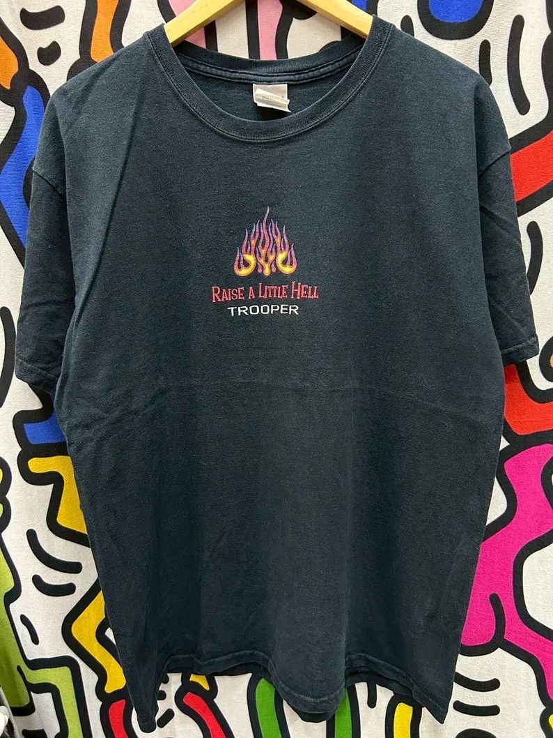Vintage Vintage 2000s Trooper Band tshirt size L Size US L / EU 52-54 / 3 - 2 Thumbnail