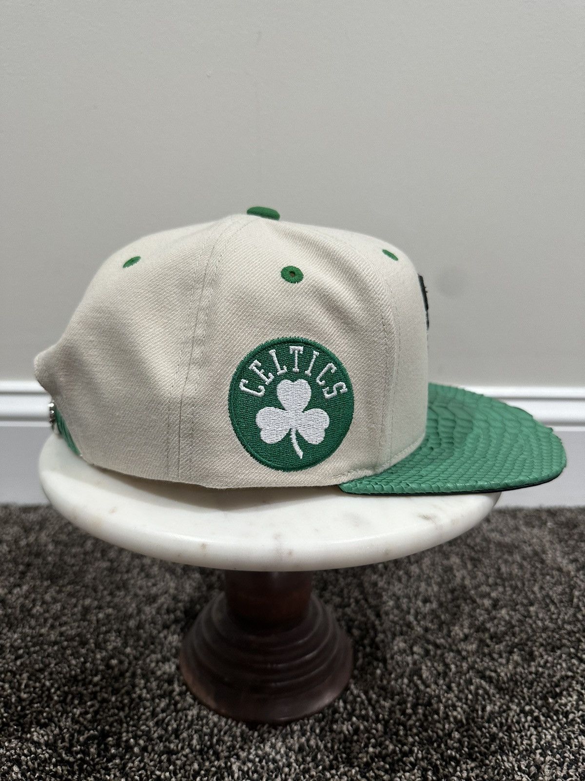 Just Don Just Don x Mitchell & Ness NBA Boston Celtics Snakeskin Hat Size ONE SIZE - 2 Thumbnail