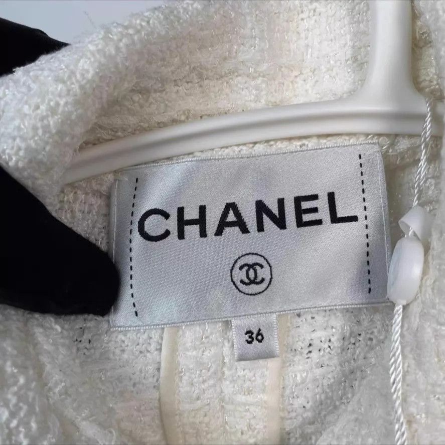 Chanel Chanel women's dress coat 36 buttoned Size XS / US 0-2 / IT 36-38 - 3 Thumbnail