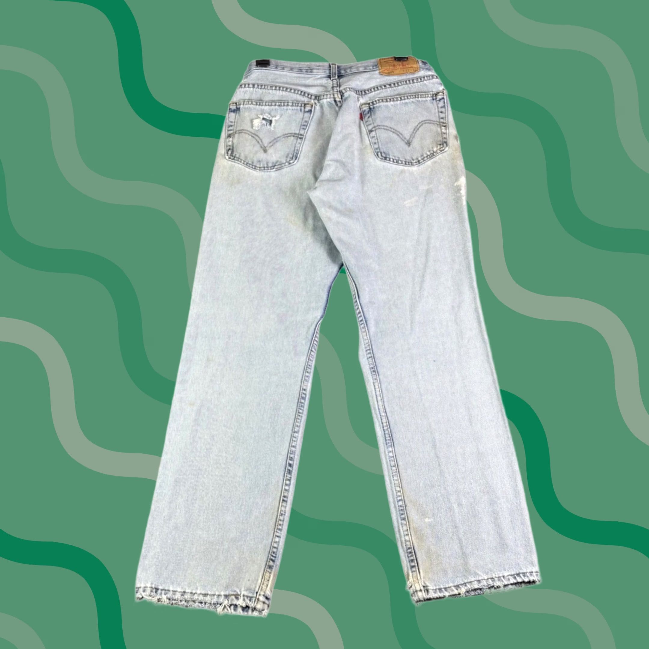 Levi's Levis 505 Regular Fit Distressed Light Wash Jeans Mens 30x30 Vintage Denim Size US 30 / EU 46 - 1 Thumbnail