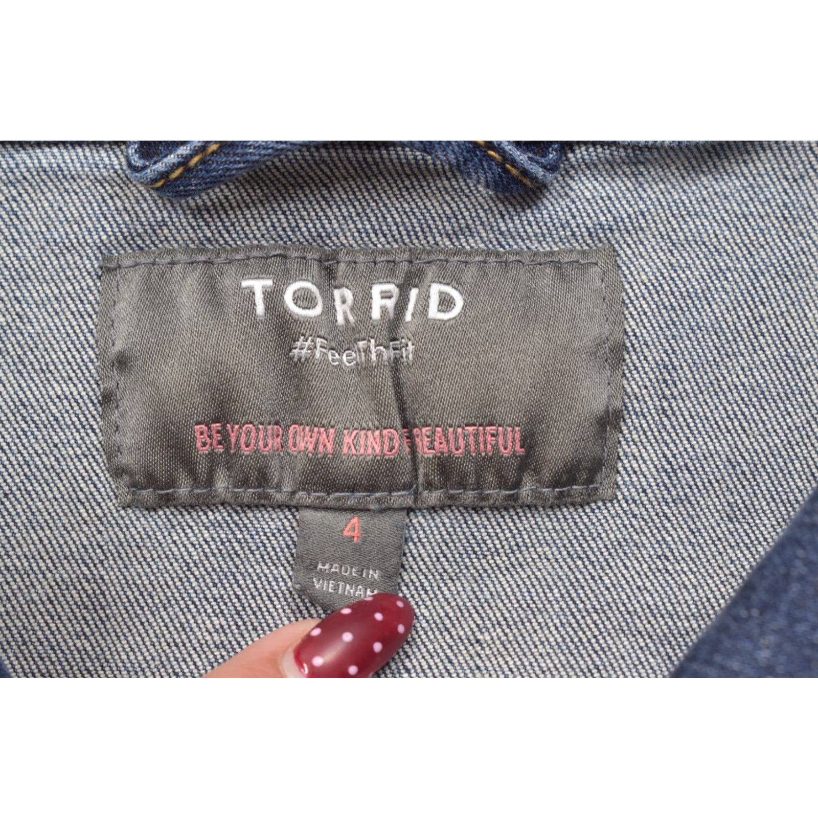 Torrid Torrid Jacket Denim Trucker Blue Stretch Button Front Long Sleeve Regular Fit Womens Size 4 Plus Spring Fall - Blue Denim Jacket Size S / US 4 / IT 40 - 7 Thumbnail