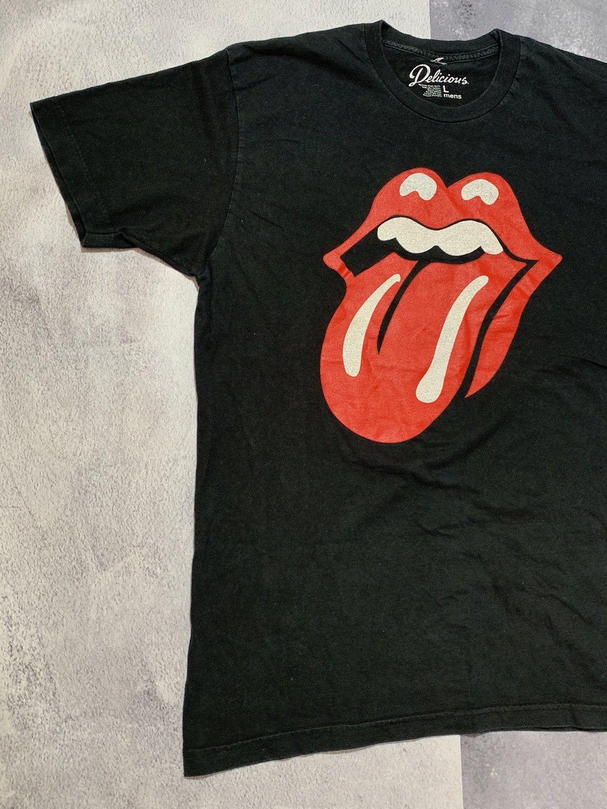 Band Tees Vintage Y2K The Rolling Stones band tee big logo size L Size US L / EU 52-54 / 3 - 2 Thumbnail