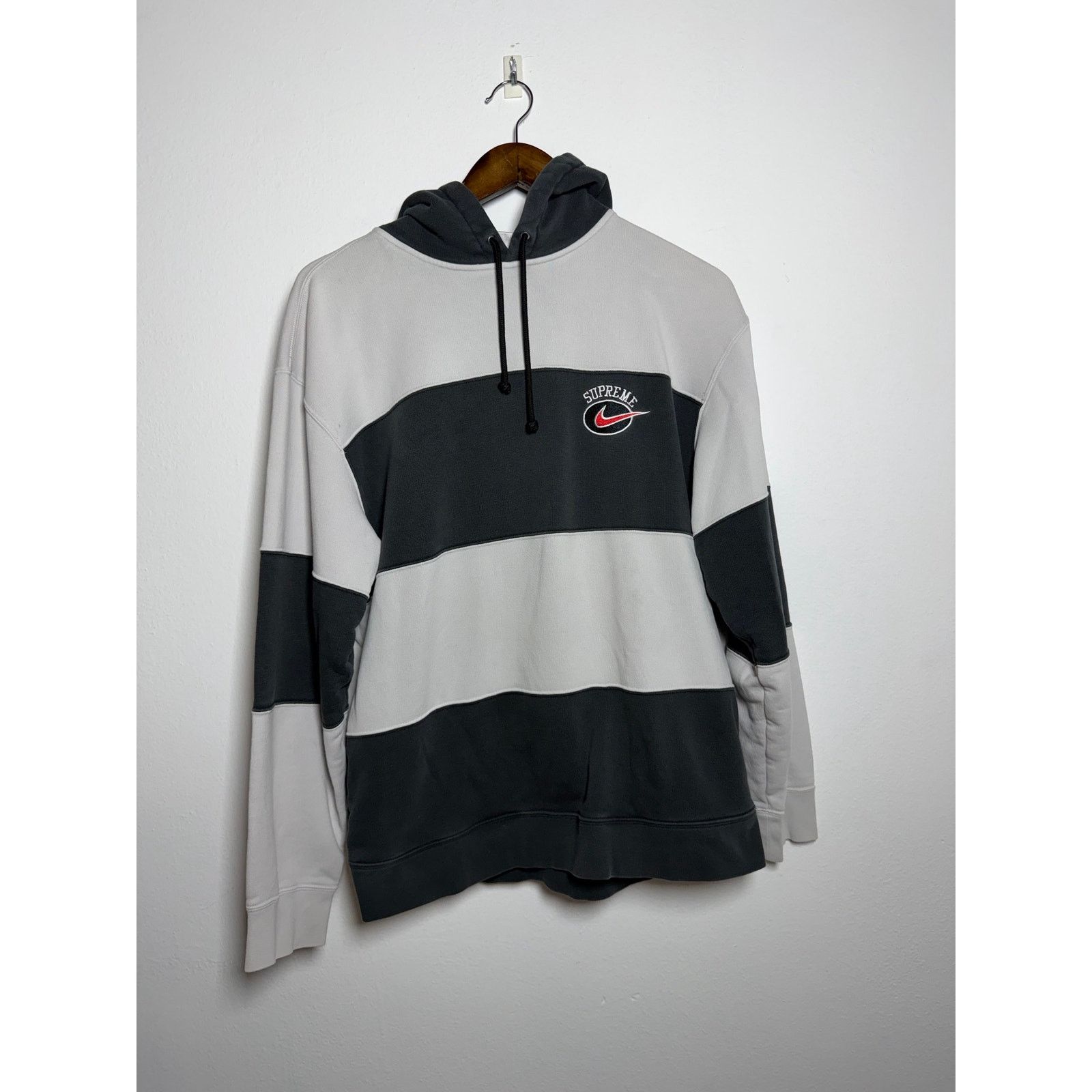 Nike × Supreme Supreme Nike Arc Crewneck | Grailed