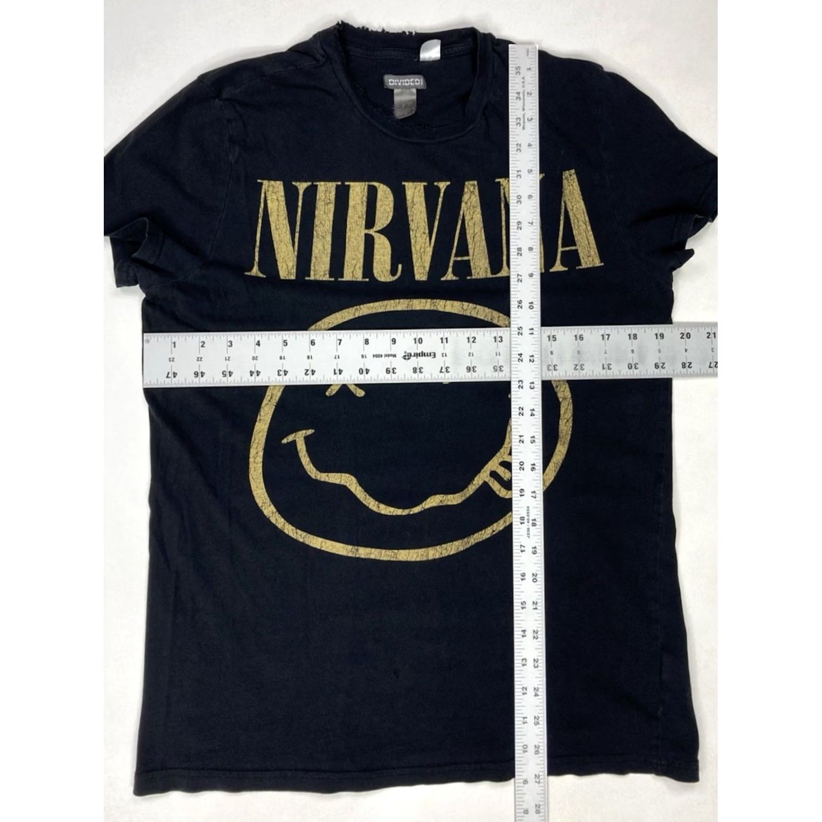 H&M H&M Nirvana Logo Graphic T-shirt Men Medium Black Short Sleeve Music Shirt Size M Retro Band Logo Casual Size US M / EU 48-50 / 2 - 7 Thumbnail