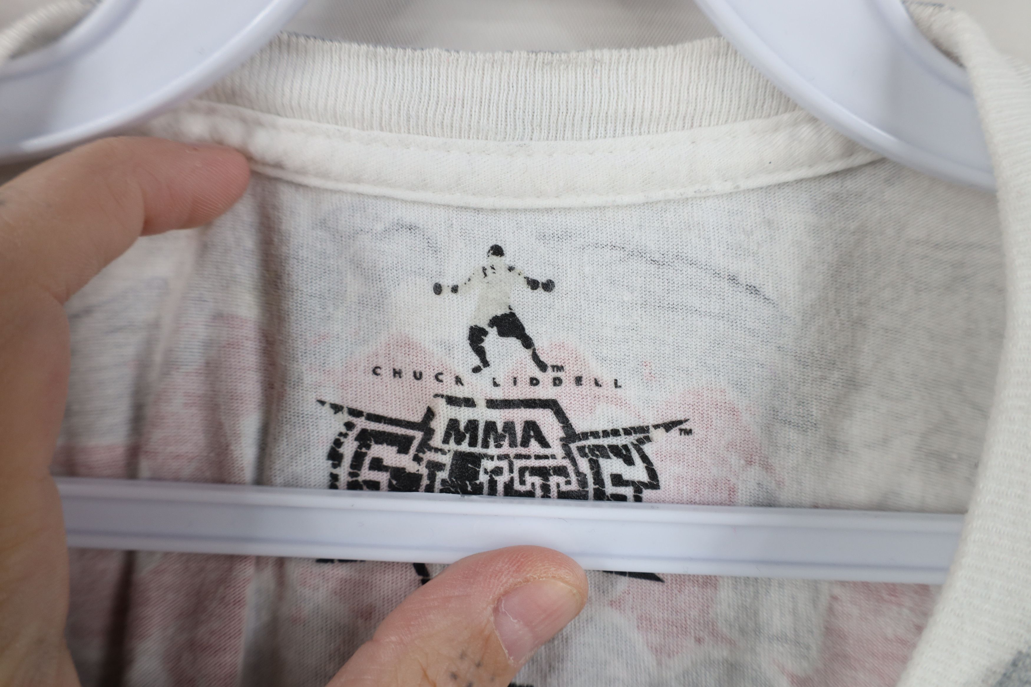 Vintage Vintage Y2K MMA UFC Rampage Jackson Fighting T-Shirt White Size US L / EU 52-54 / 3 - 9 Thumbnail
