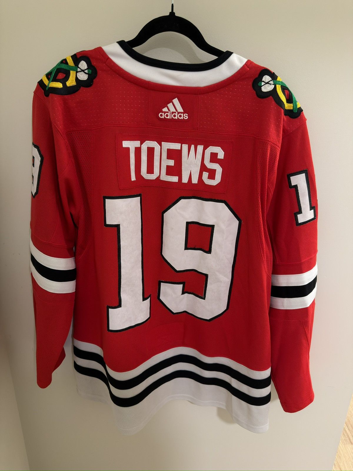 Adidas Jonathan Toews Chicago Blackhawks Jersey Size US L / EU 52-54 / 3 - 2 Thumbnail