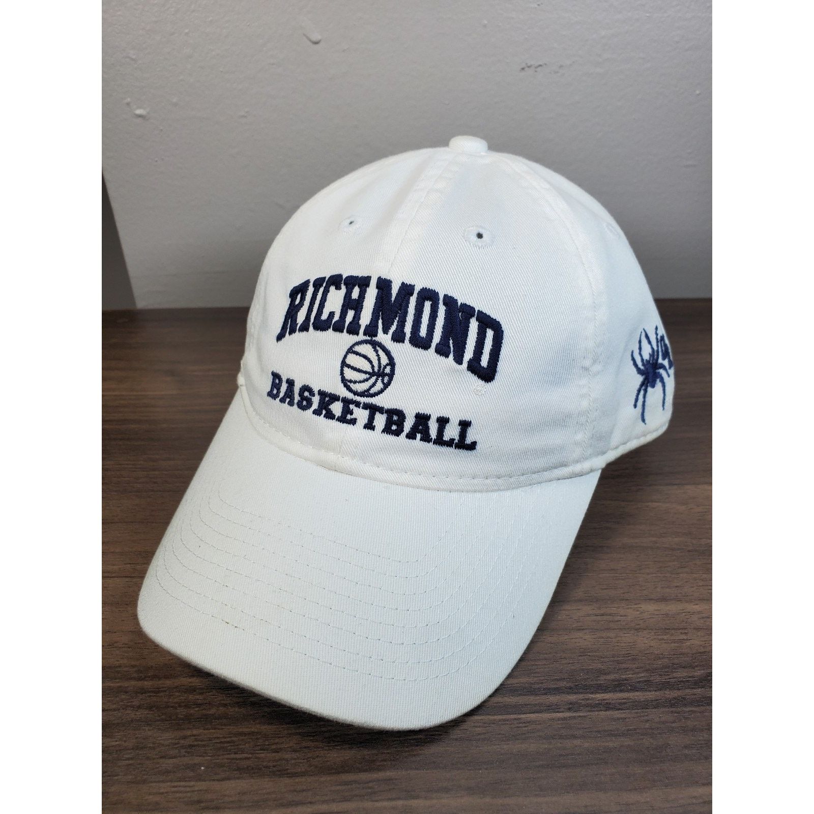 NCAA University of Richmond Spiders Basketball Hat Legacy Cap Size ONE SIZE - 1 Thumbnail