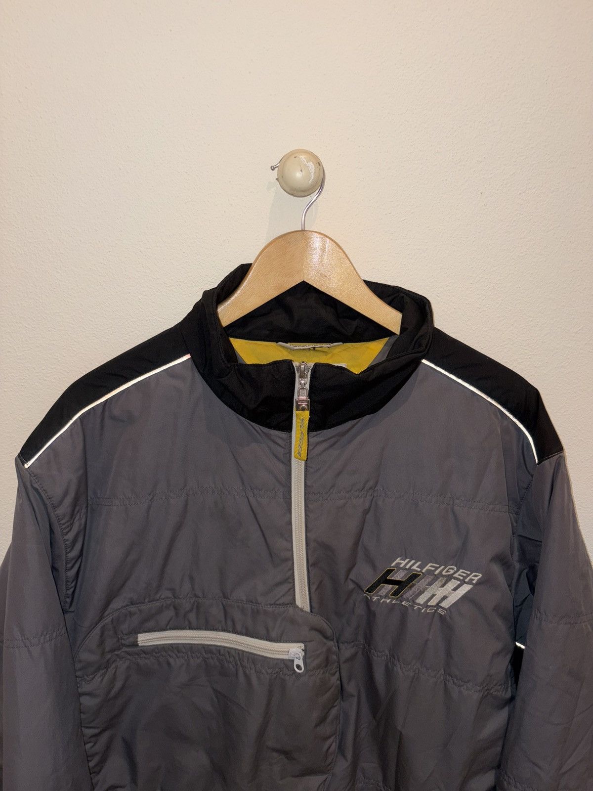 Tommy Hilfiger Vintage Tommy Hilfiger Reflective Jacket Size US L / EU 52-54 / 3 - 2 Thumbnail