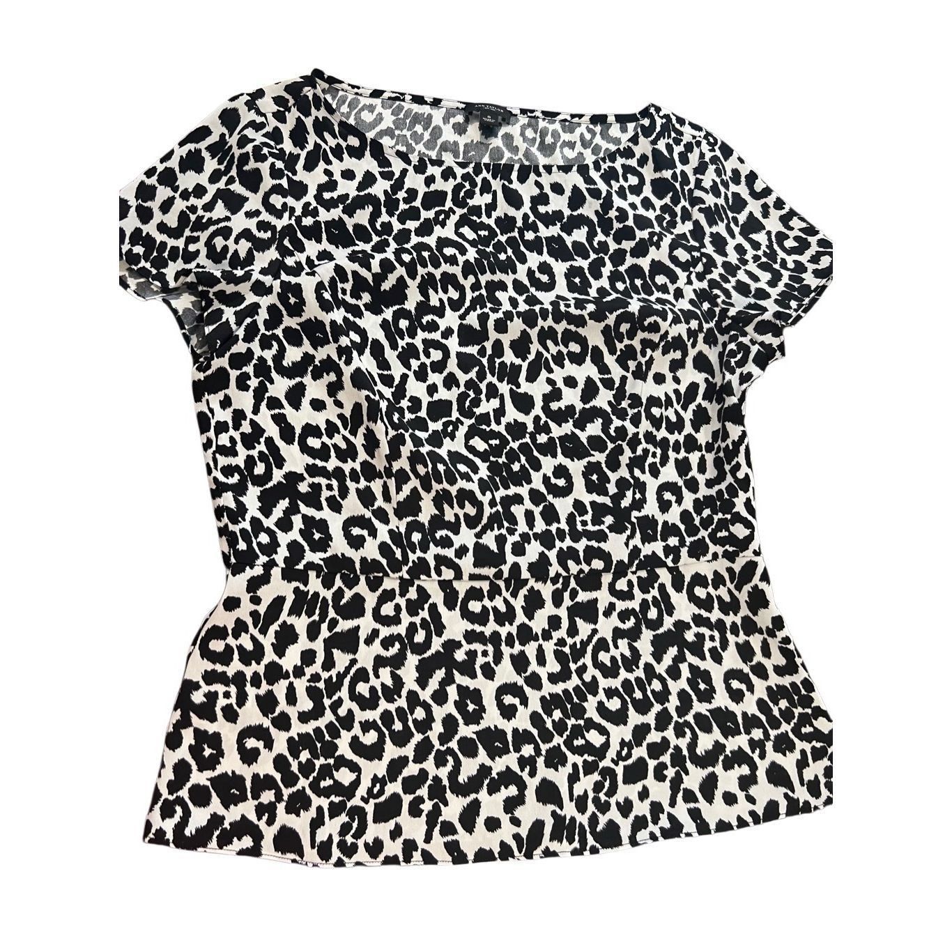 Ann Taylor Ann Taylor cheetah print blouse top size 8 Size S / US 4 / IT 40 - 2 Thumbnail