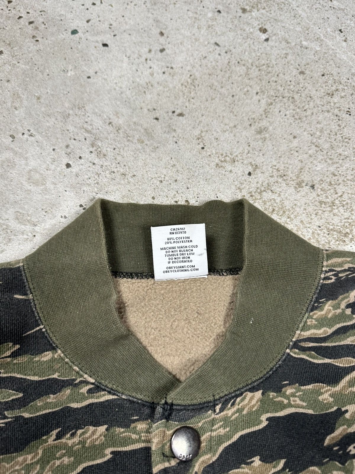 Obey × Vintage Obey Camo Realtree Varsity Style Sweatshirt Button Up Size US L / EU 52-54 / 3 - 9 Thumbnail