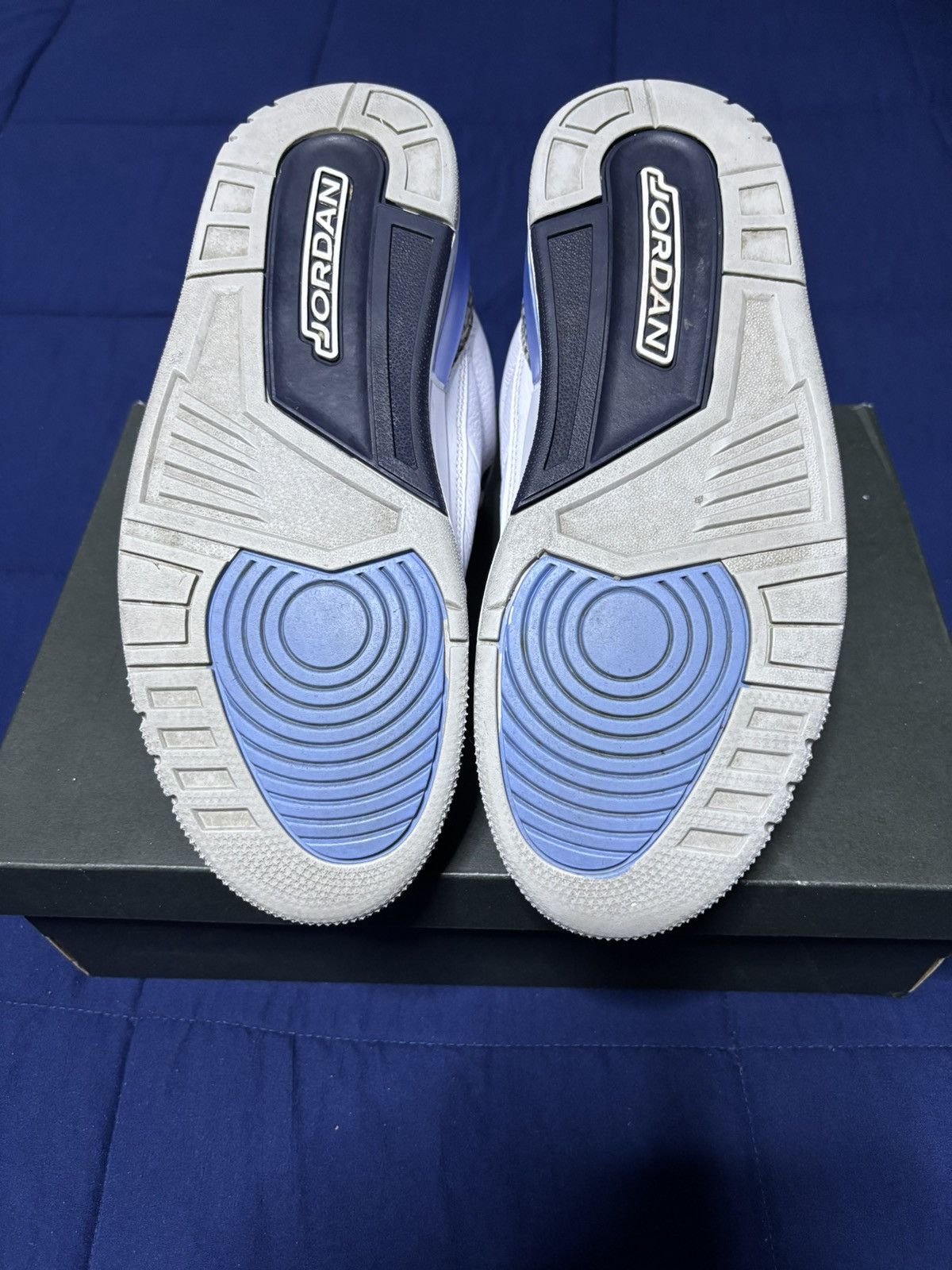 Jordan Brand Jordan 3 Retro UNC 2020 Size 8.5 Size US 8.5 / EU 41-42 - 5 Thumbnail