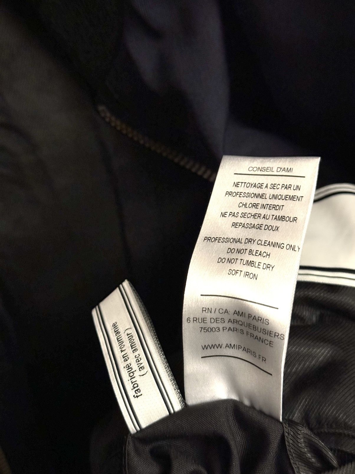 AMI Ami Paris navy wool papped Bombers L 2015 used Size US L / EU 52-54 / 3 - 4 Thumbnail