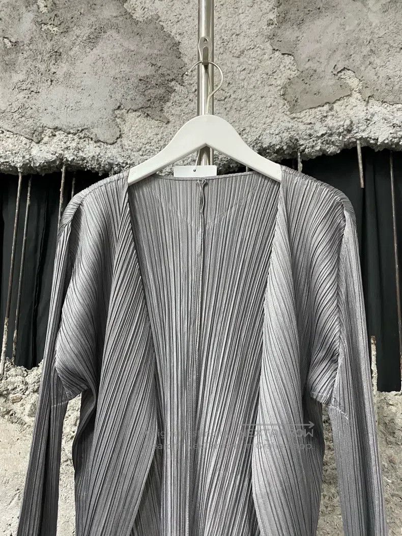Issey Miyake Issey Miyake Gray Long Coat Size M / US 6-8 / IT 42-44 - 3 Thumbnail