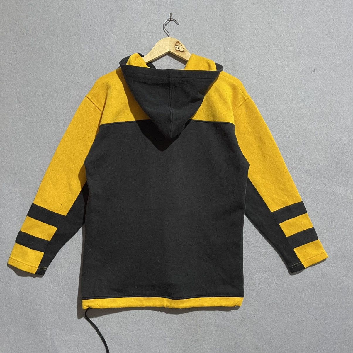 Vintage Vintage Rawlings “American Spirits” Black & Yellow Hoodie Size US M / EU 48-50 / 2 - 7 Thumbnail