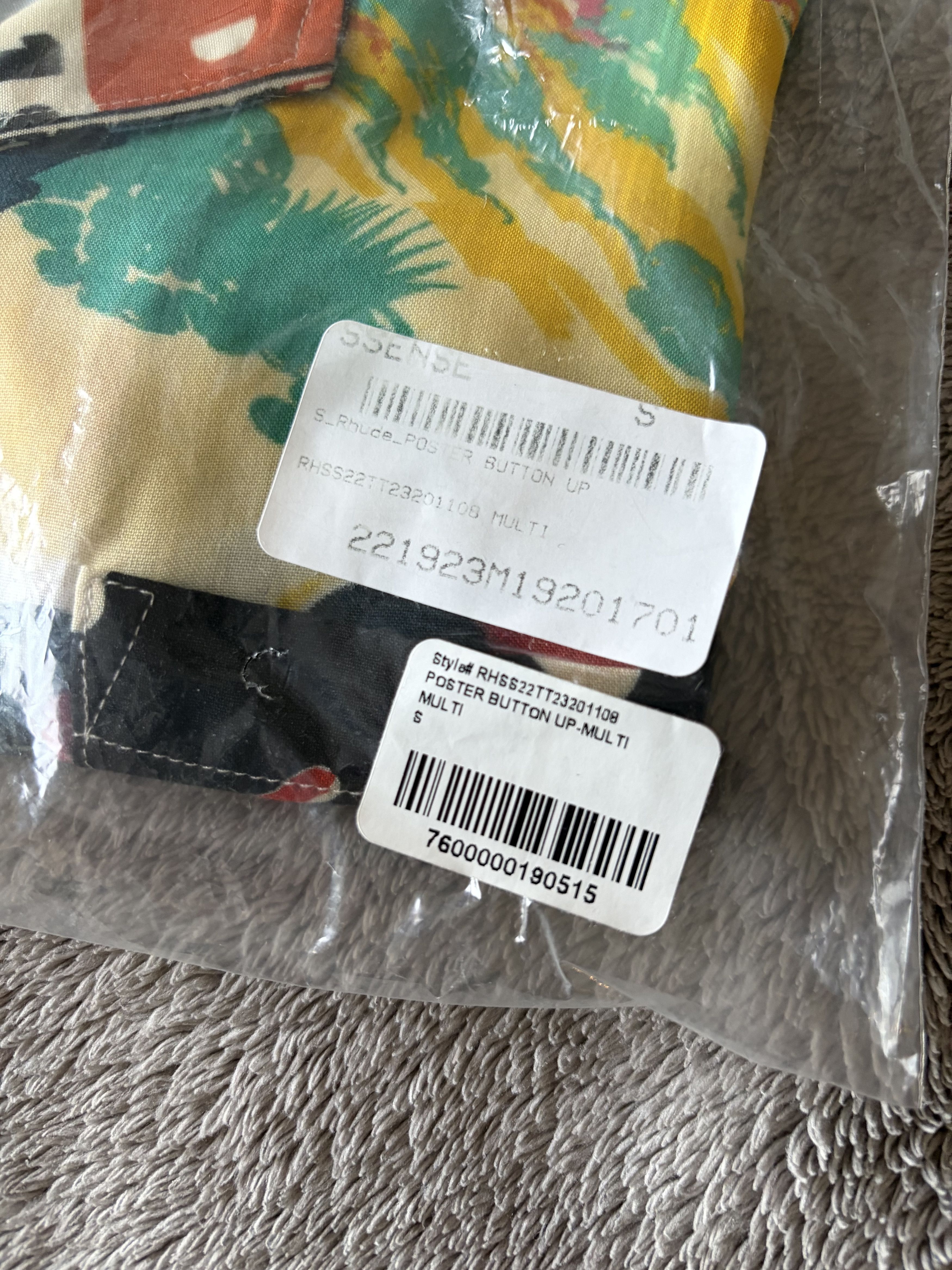 Rhude Rhude Cashmere Script Shorts & Poster Button Up Size US S / EU 44-46 / 1 - 10 Thumbnail