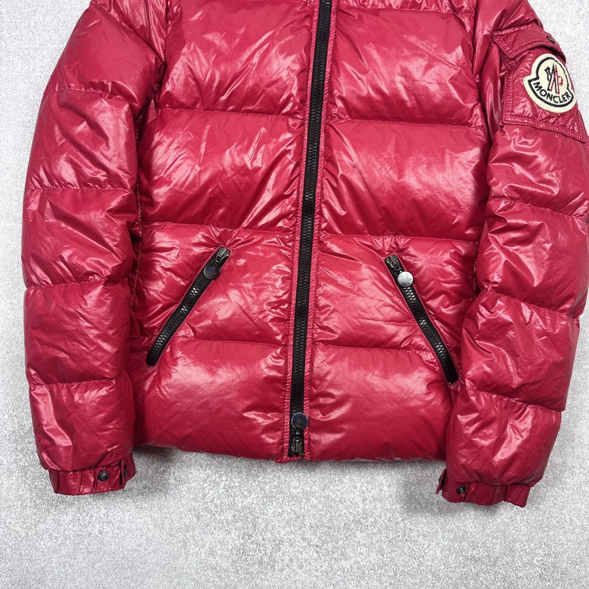 Moncler Women`s Moncler Badia Red Puffer Hooded Jacket Size 1 / S Size S / US 4 / IT 40 - 6 Thumbnail