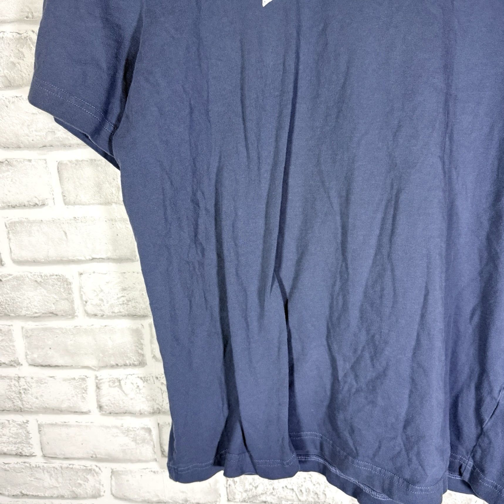 Life is Good LIFE IS GOOD Blue Graphic T-Shirt Mens Size L Regular Fit Casual Size US L / EU 52-54 / 3 - 3 Thumbnail