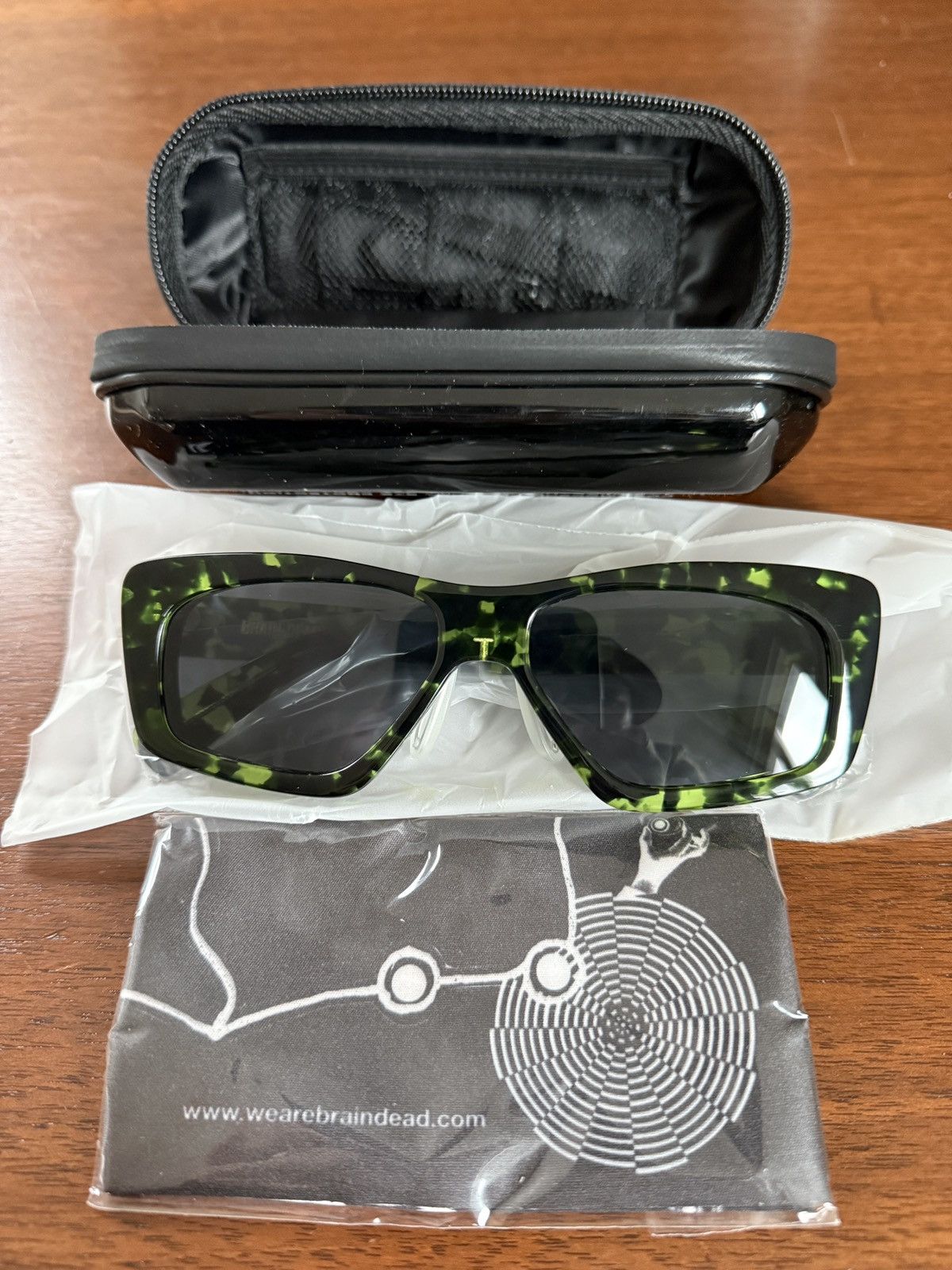 Brain Dead Kopelman Post Modern Primitive Eye Vision Black-Green Size ONE SIZE - 7 Thumbnail