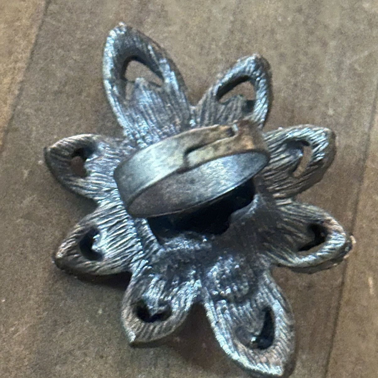 Vintage Vintage black rhinestone adjustable flower statement ring Size ONE SIZE - 6 Thumbnail