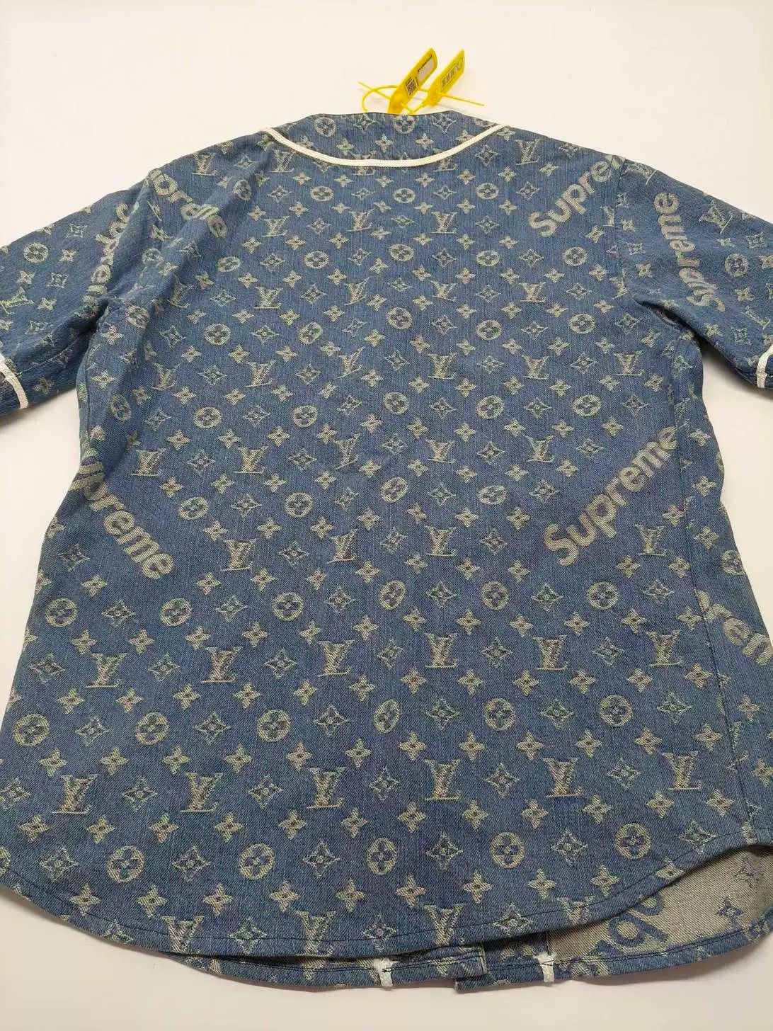 Louis Vuitton Supreme デニムシャツ LOUIS VUITTON x Supreme Denim Baseball Shirt Blue Size XXS