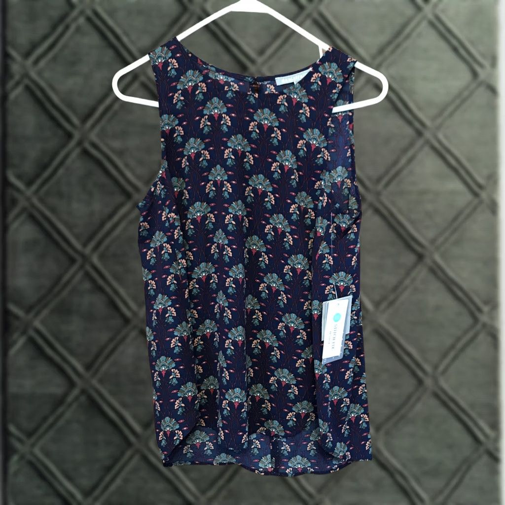 Vintage Daniel Rainn Women Blouse Sleeveless Tank Top Blue Floral Semi-sheer High Neck Button 615 Small S Bodice Bohemian Casual Workwear Shirt Women Size S / US 4 / IT 40 - 1 Thumbnail