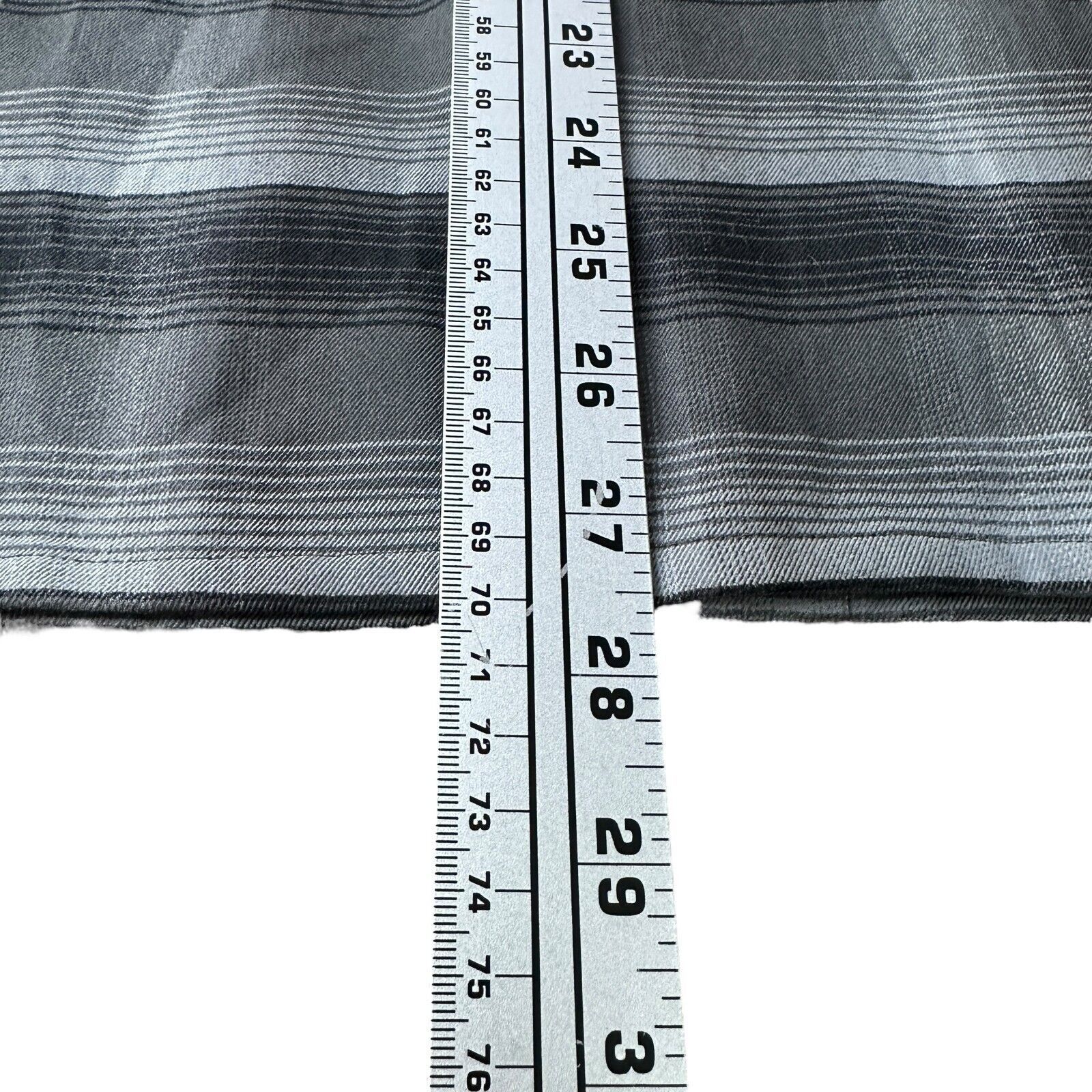 Lululemon Lululemon Masons Peak Flannel Shirt Men’s S Gray Button Size US S / EU 44-46 / 1 - 7 Thumbnail
