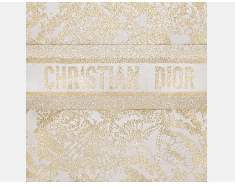 Dior o1w1db10225 417C70A2 Belt Puffer Jacket in Beige Size XS / US 0-2 / IT 36-38 - 4 Thumbnail