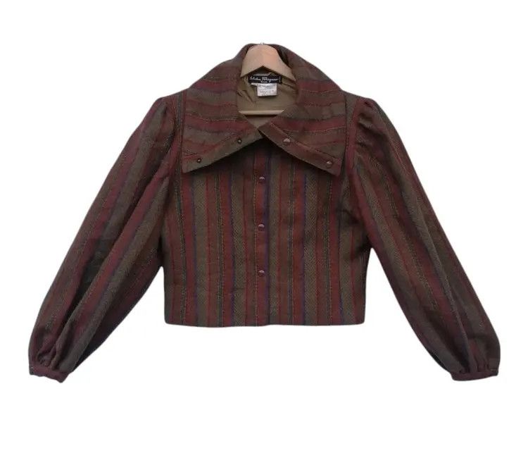 Salvatore Ferragamo Vintage Salvatore Ferragamo Wool Crop Tops Jacket Size M / US 6-8 / IT 42-44 - 2 Thumbnail