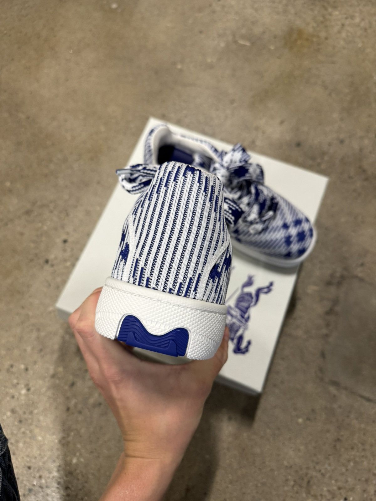 Burberry Burberry Check Knit Box Sneaker 950$ NEW Size US 9 / EU 42 - 3 Thumbnail