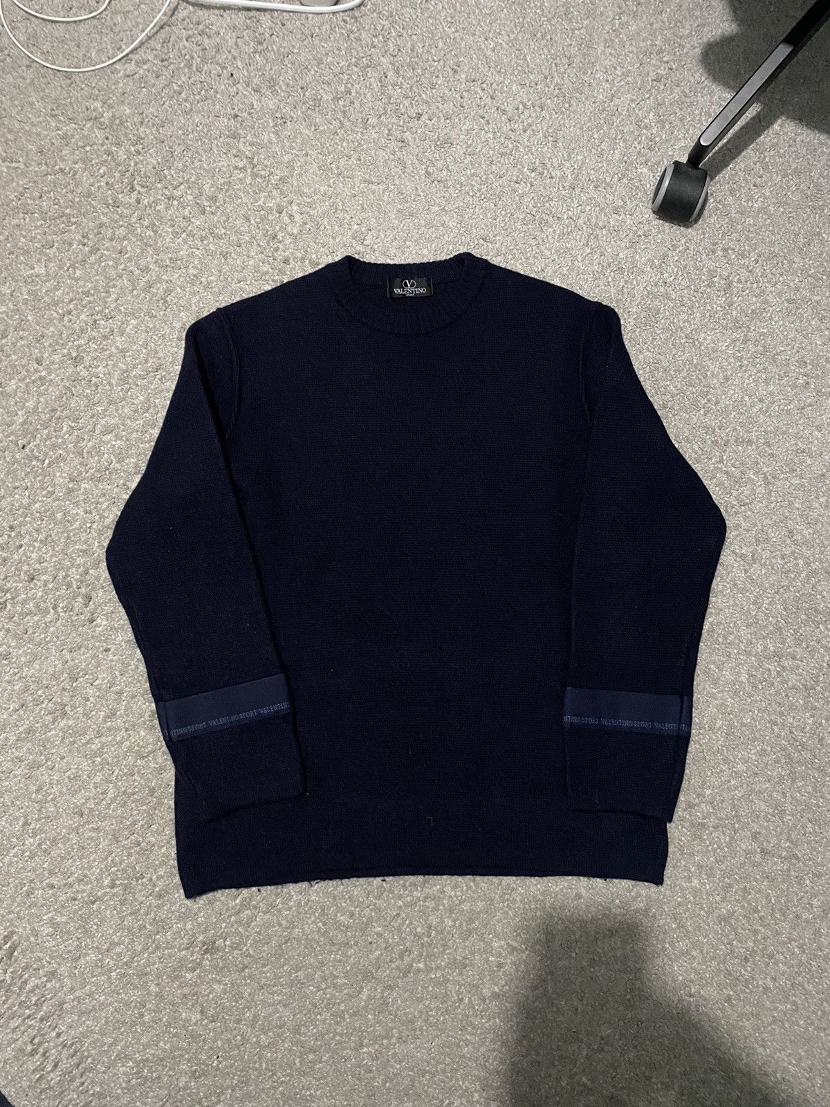 Valentino × Vintage Vintage Valentino Sport Jumper M Sweater basic y2k rare Size US M / EU 48-50 / 2 - 8 Thumbnail