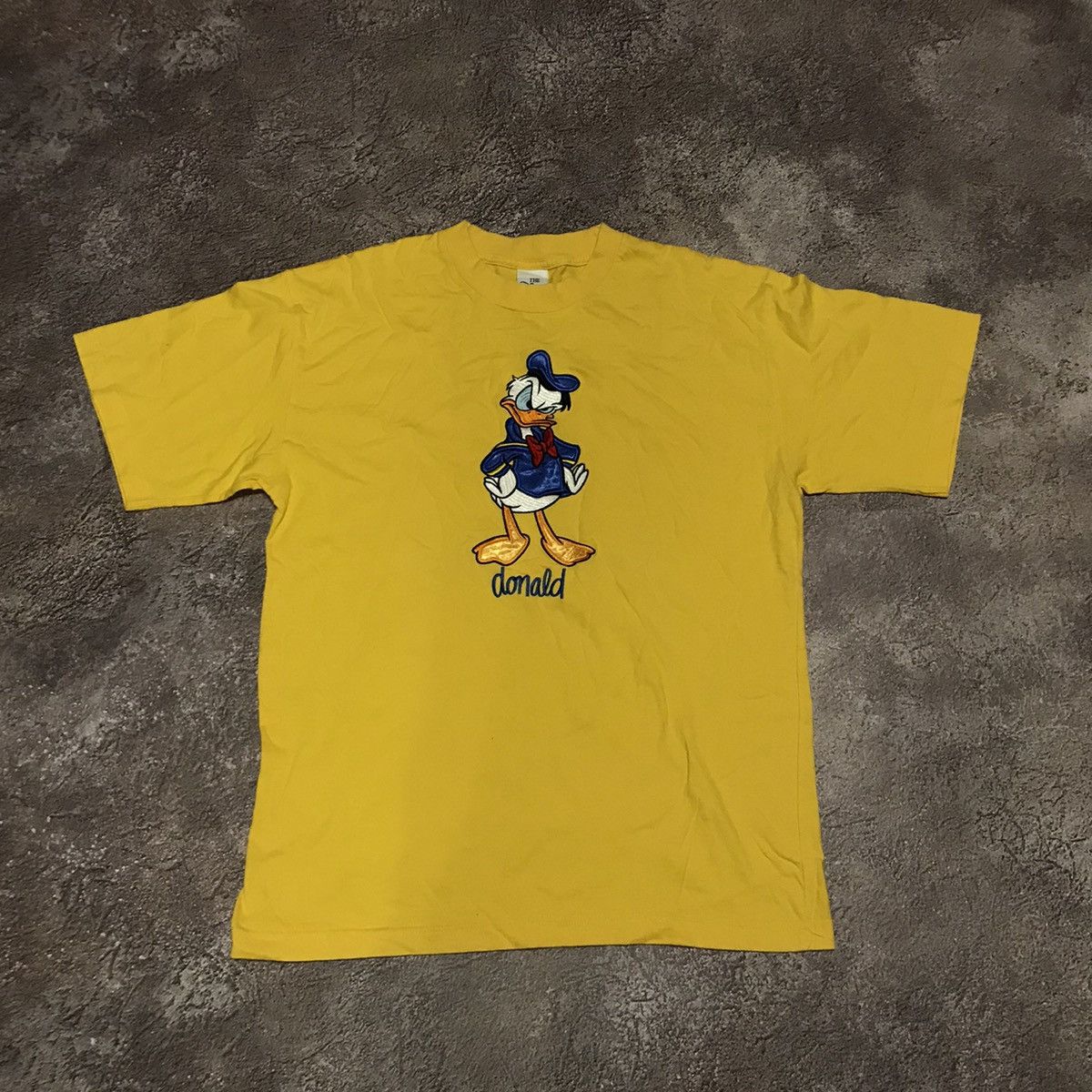Vintage Vintage 90s Disney Donald Duck Graphic Tee Y2K Streetwear L Size US L / EU 52-54 / 3 - 1 Thumbnail