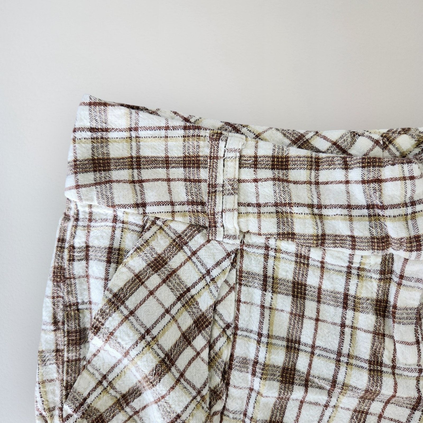 Forever 21 Vintage Forever 21 White Plaid Linen Low Rise Micro Shorts Size 30" / US 8 / IT 44 - 2 Thumbnail