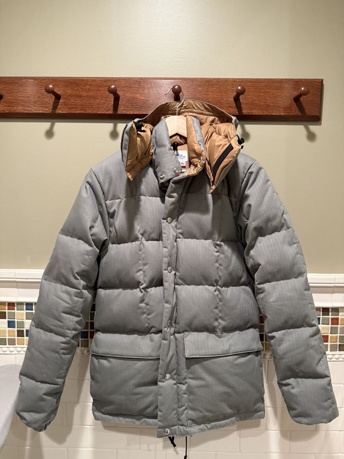Crescent Down Works Classico Down Parka - Algae Waxed Herringbone Size US S / EU 44-46 / 1 - 4 Thumbnail