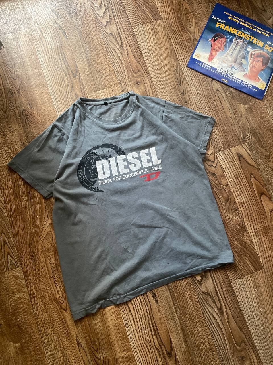 Diesel 90s Diesel Vintage T-Shirt Avant Garde Big Logo Y2K Size US XL / EU 56 / 4 - 2 Thumbnail