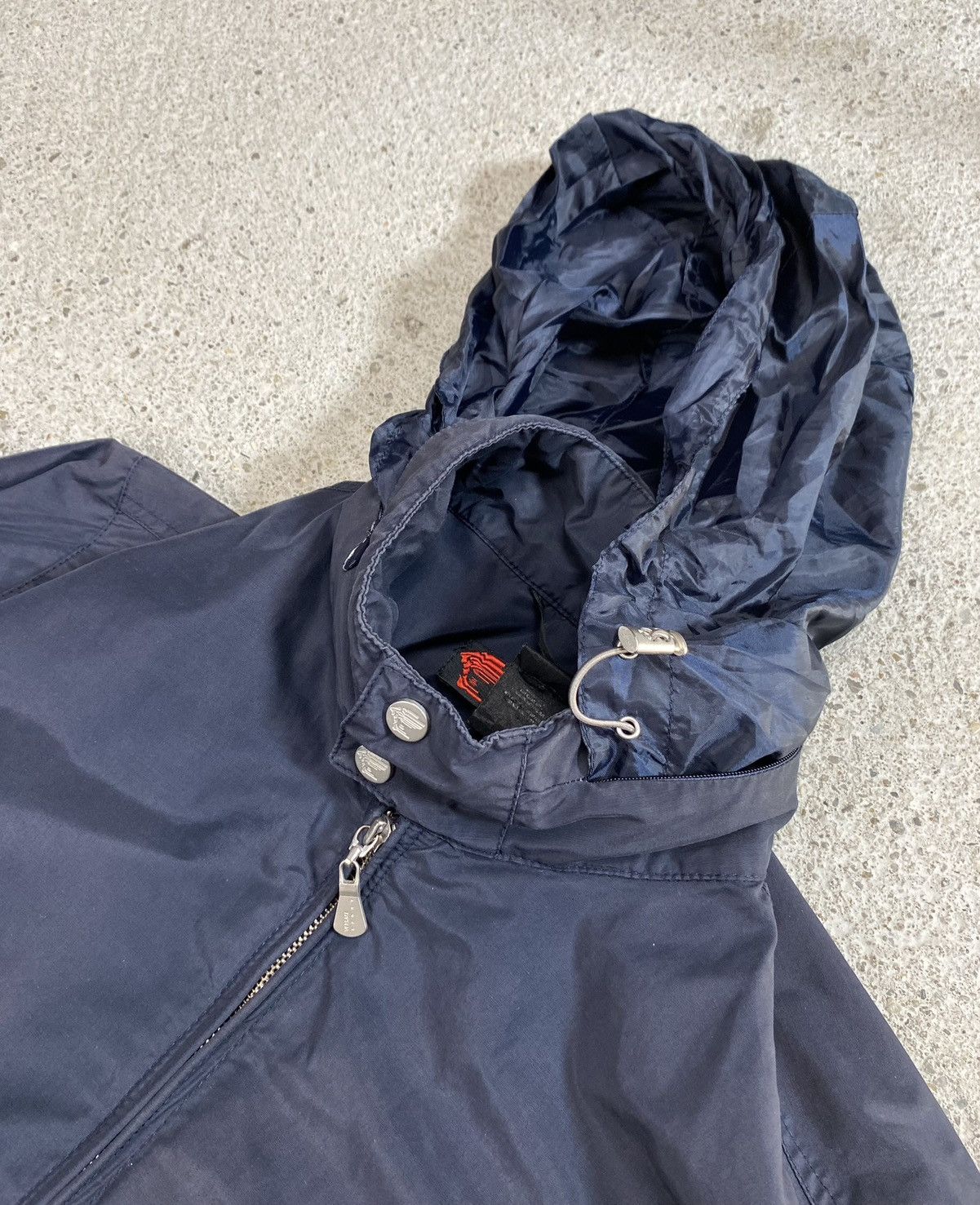 Versace Vintage versace sport windbreaker bomber jacket navy Size US L / EU 52-54 / 3 - 3 Thumbnail