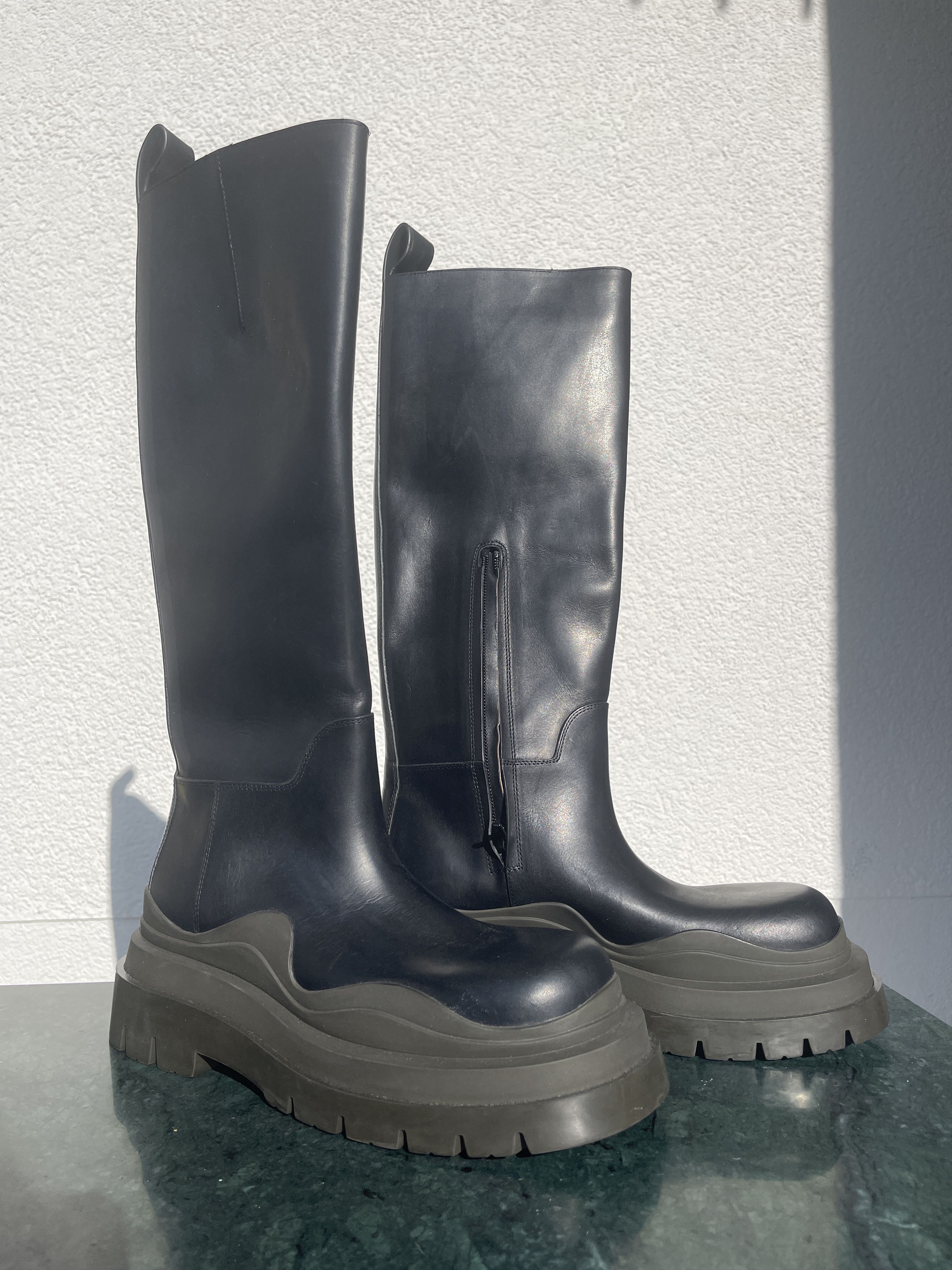 Bottega Veneta Tire Boots Knee High Size US 8 / IT 38 - 2 Thumbnail