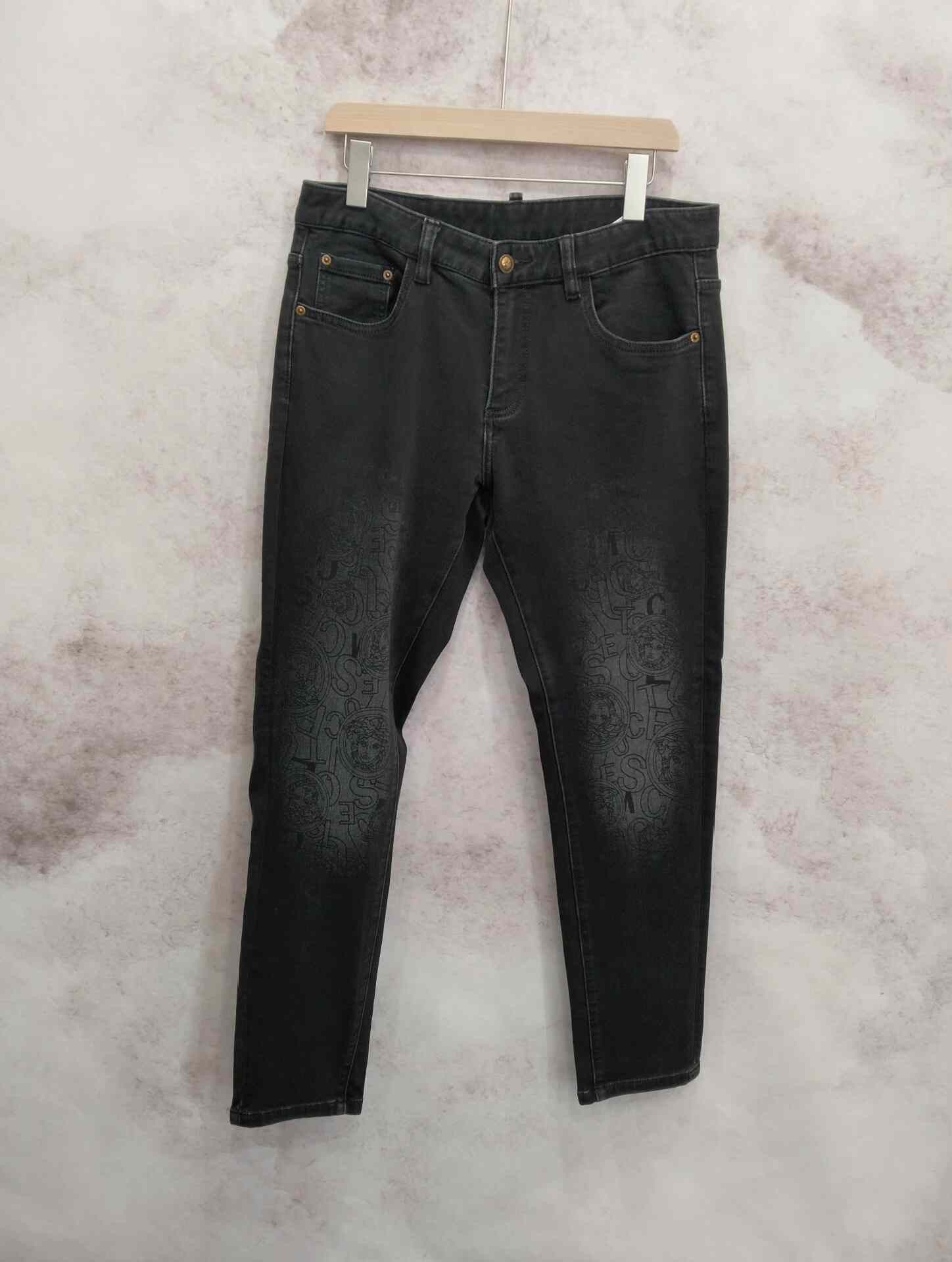 Versace Versace Denim Denim Jeans 34 Men Size US 34 / EU 50 - 1 Thumbnail