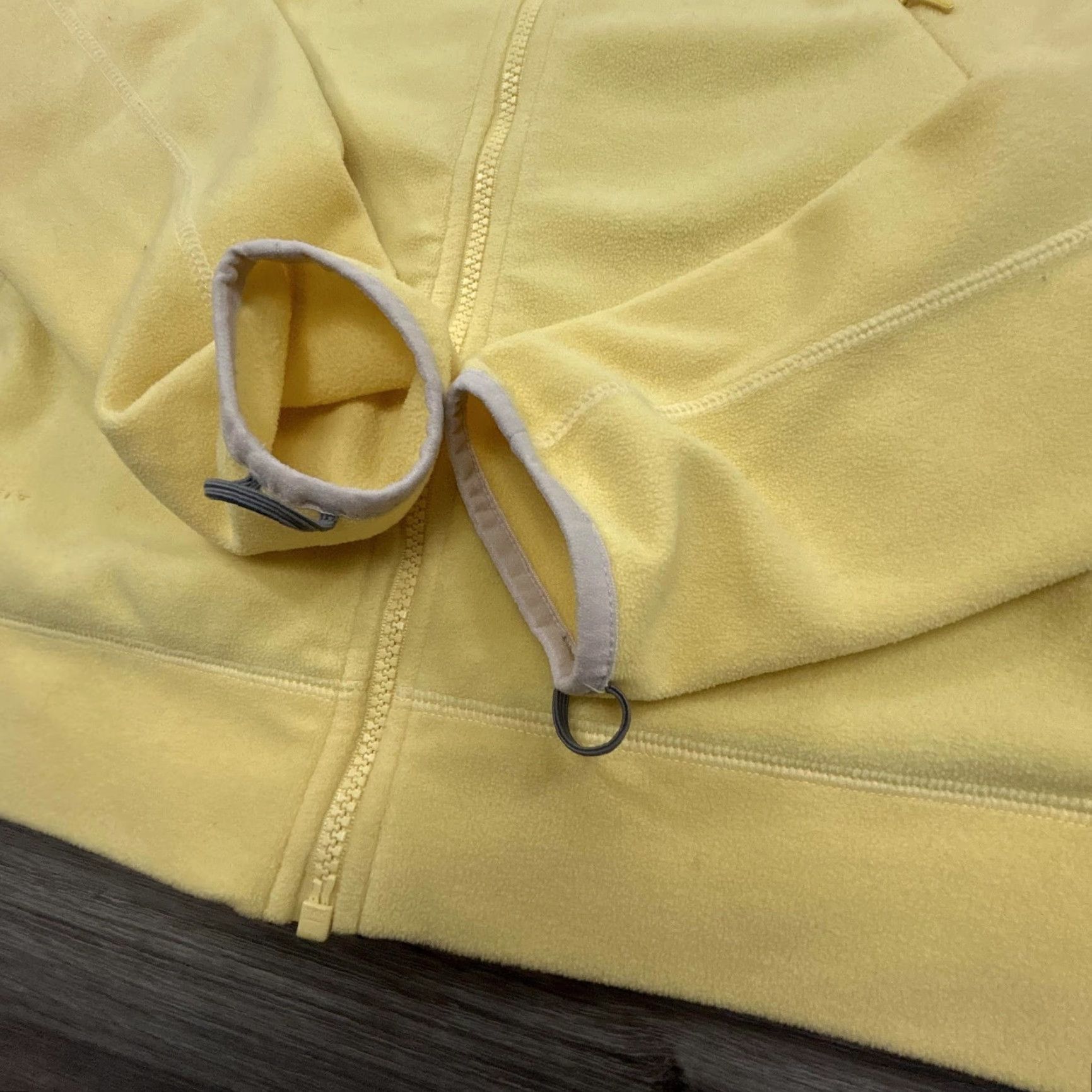 Nike VINTAGE Nike ACG Jacket Womens Large Yellow Therma-Fit Full Zip Outdoors Y2K Size L / US 10 / IT 46 - 7 Thumbnail