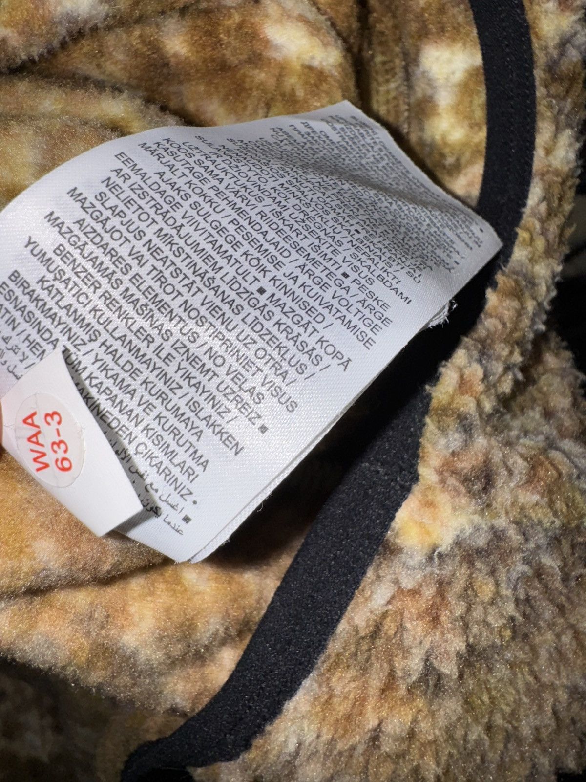 Nike ACG × Supreme Nike ACG Supreme Fleece Pullover Snakeskin Pattern Beige Size US L / EU 52-54 / 3 - 12 Thumbnail