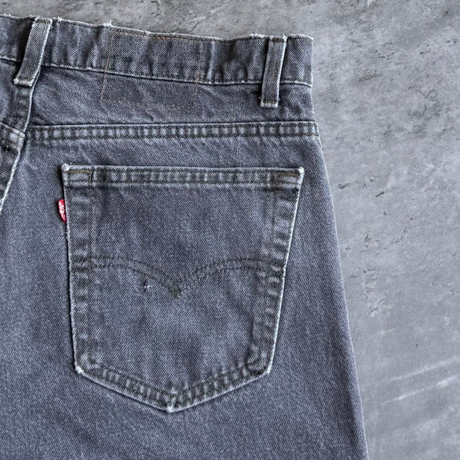 Levi's × Levi's Vintage Clothing × Vintage Vintage Y2K Levi’s Faded Grey Stacked Streetwear Denim Jeans Size US 34 / EU 50 - 3 Thumbnail