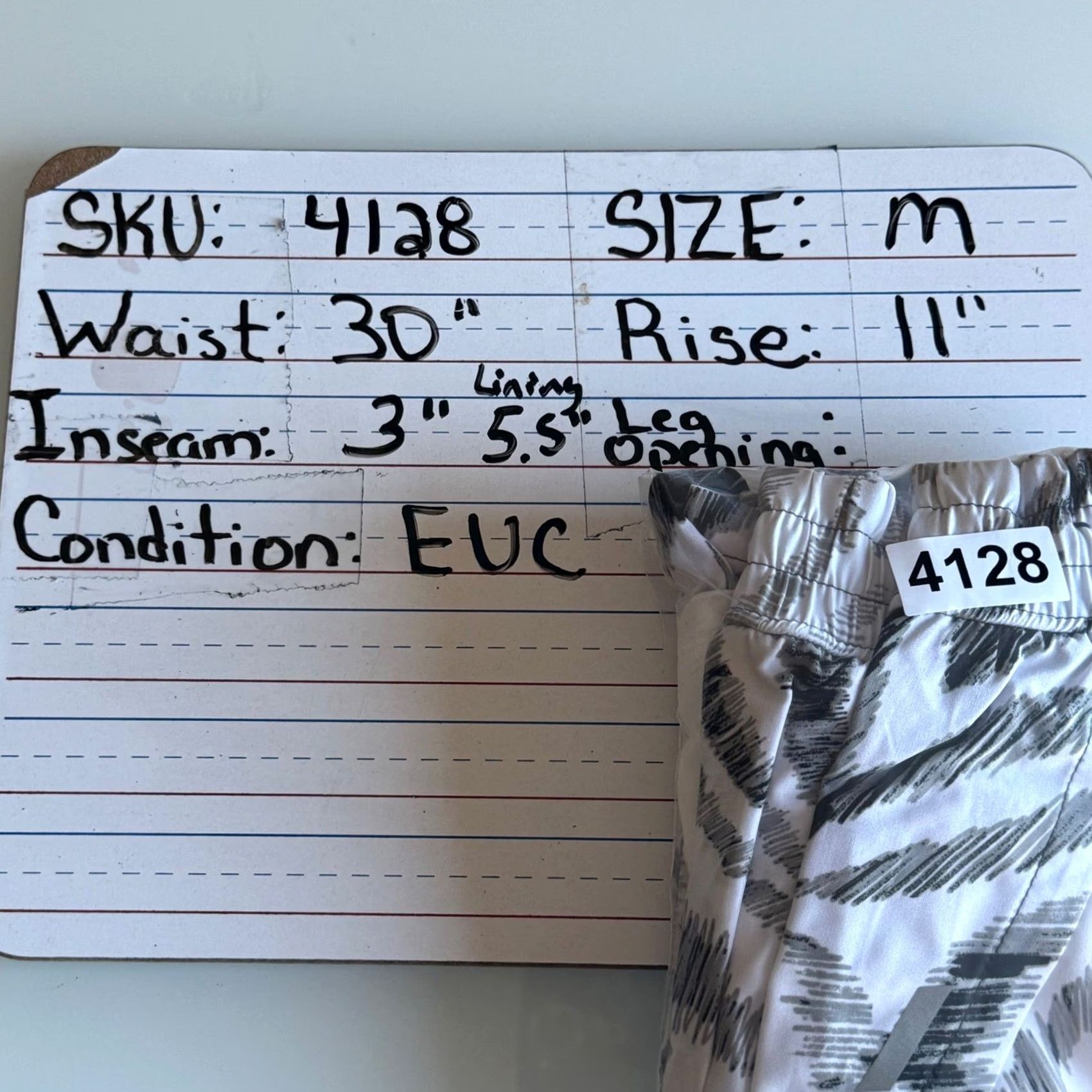 Vintage DSG Womens M 2-in-1 Running Shorts White Black Zebra Print Athletic Size 32" / US 10 / IT 46 - 6 Thumbnail